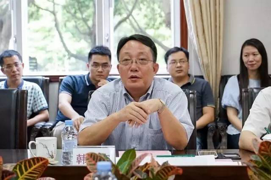 24、天健与深职院举行共建天健建工学院签约揭牌仪式(20180718)637_调整大小.png