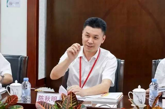 24、天健与深职院举行共建天健建工学院签约揭牌仪式(20180718)364_调整大小.png